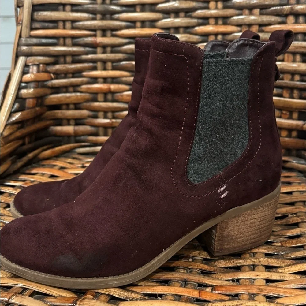 DV by Dolce Vita Burgundy Ankle Boots